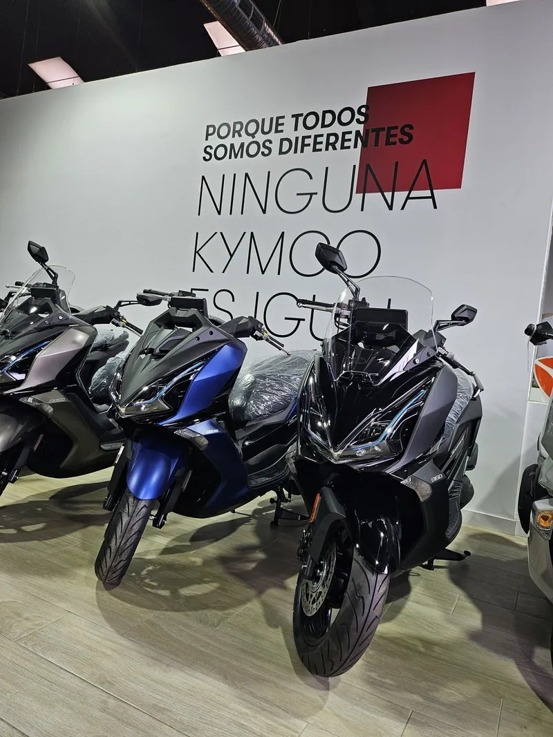 KYMCO YADEA MÁLAGA (54)