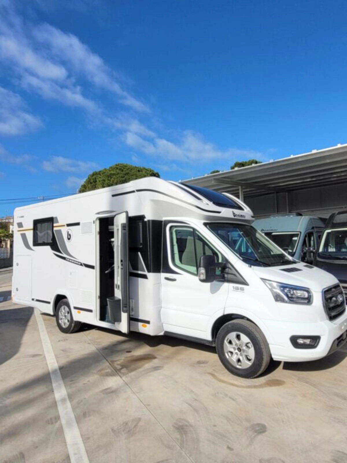 Karavan_Caravanas_Autocaravanas_Campers_Grupo_Nieto (3)
