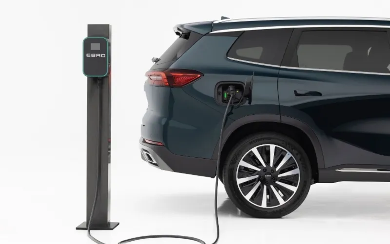 EBRO s800 PHEV