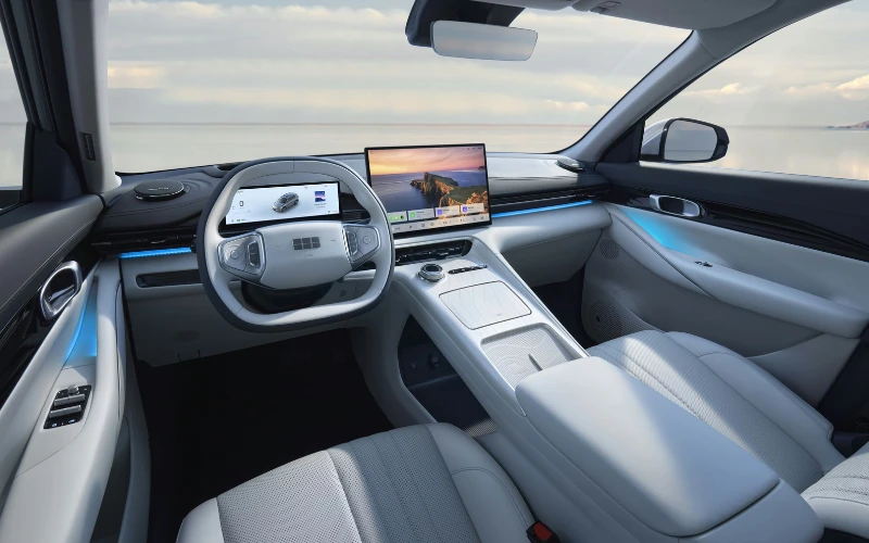 GEELY E5