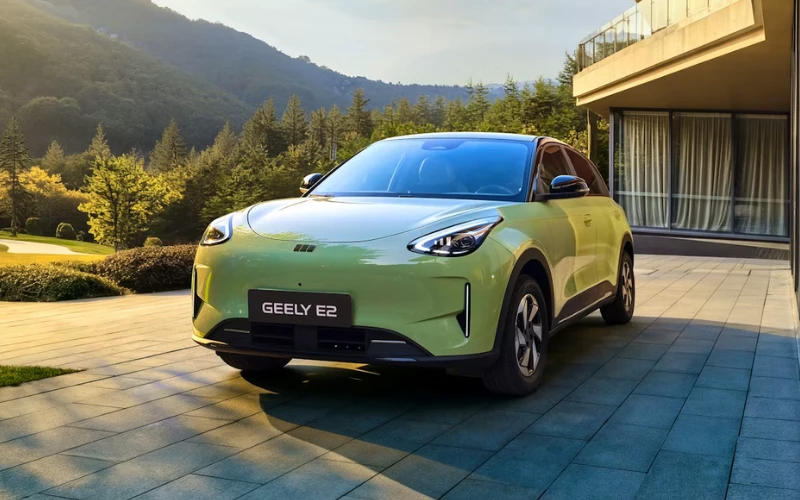 GEELY E2
